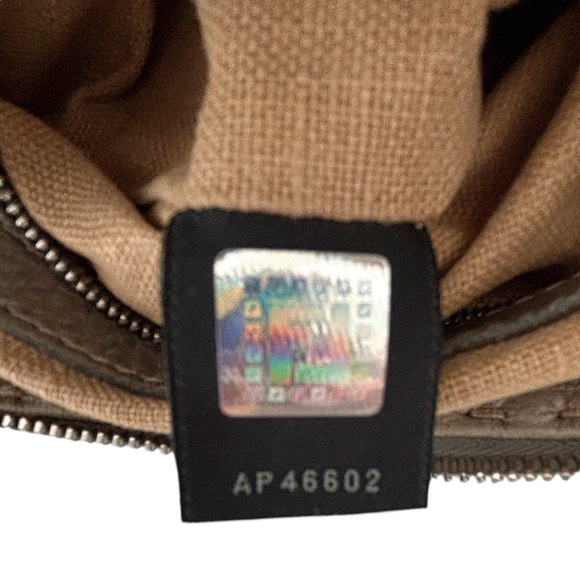 FENDI Vintage Selleria Grey/Silver Leather Crossbody Bag - Picture 12 of 15